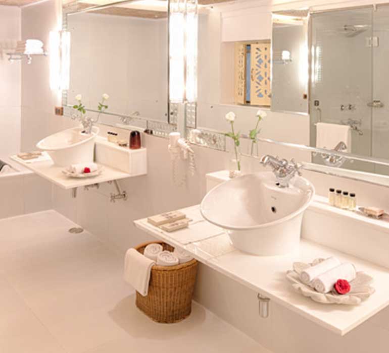 luxury Hotels and Resorts
