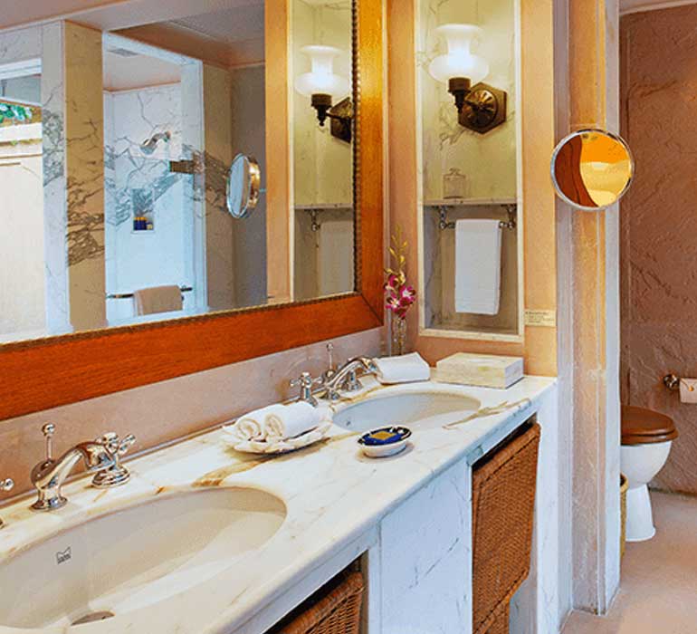 luxury Hotels and Resorts