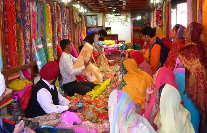 Mount Abu Shopping Tour